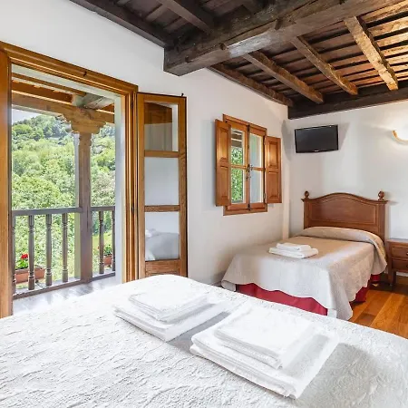 Country house La Torre De Perrozo *