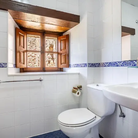 La Torre De Perrozo Country house Cabezon de Liebana