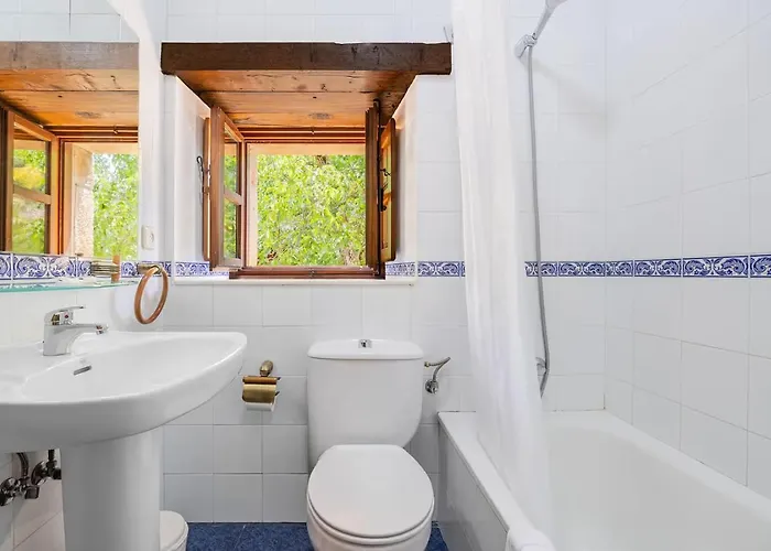 La Torre De Perrozo 컨트리하우스 *